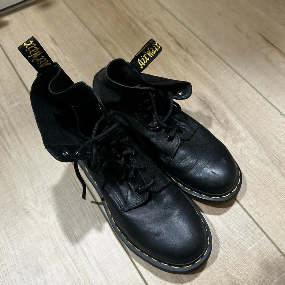 Dr. Martens Black Leather Lace-Up Boots - Picture 2 of 5